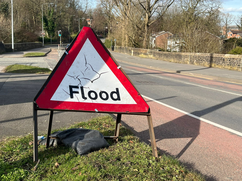 Cheshire Police have warned of flooded roads following heavy rainfall across the county (Credit: Nub News)