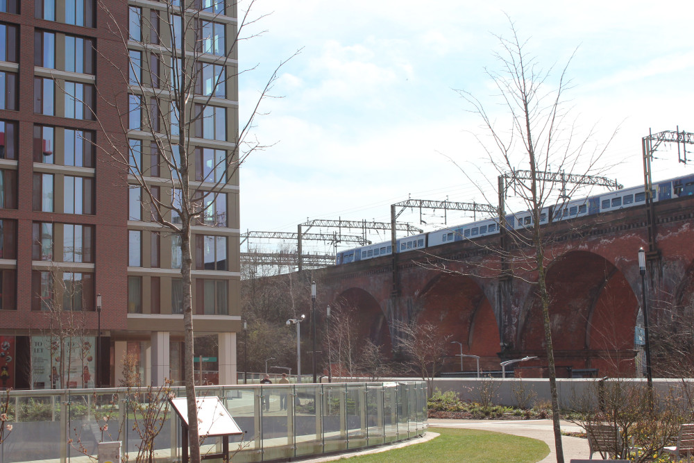 Stockport Council is planning to make a connected network of walking and cycling routes at key locations (Image - Nub News)