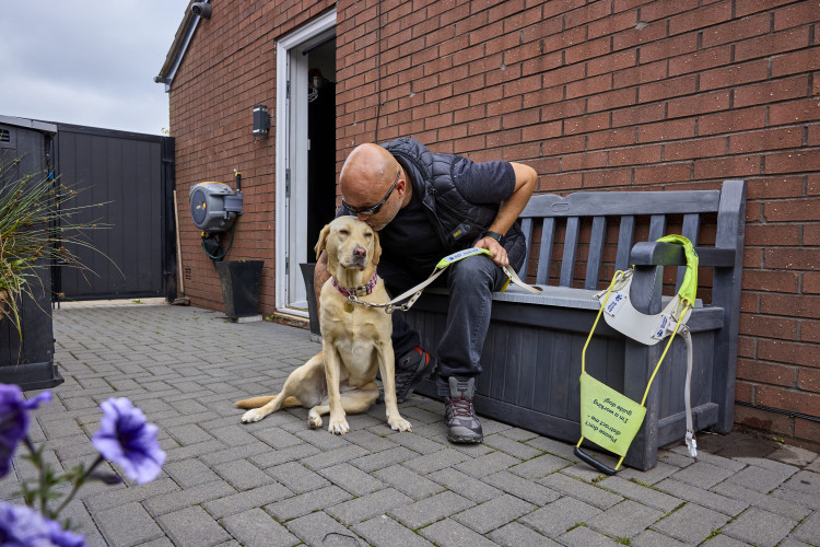 Wayne with his second guide dog liberty (image via Guide Dogs)