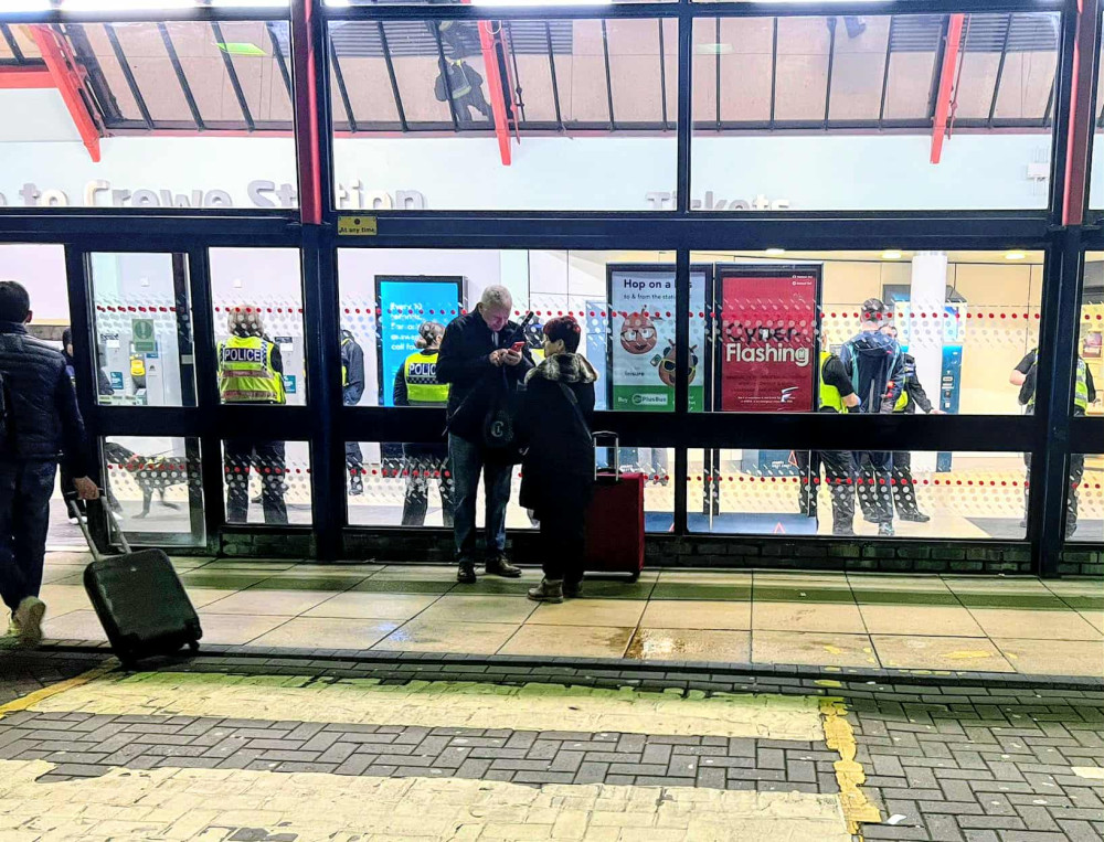 Cheshire Police swarmed to Crewe Railway Station on Thursday 13 November, arresting a local man on suspicion of possession of cocaine (Photo: Nub News).