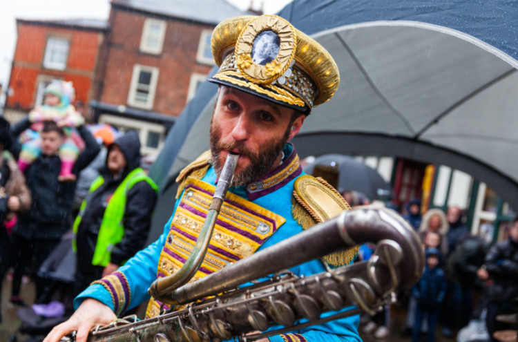 Spectacular Sunday will feature street performances from musicians, dancers, puppets, and more (Image - Merseyway)