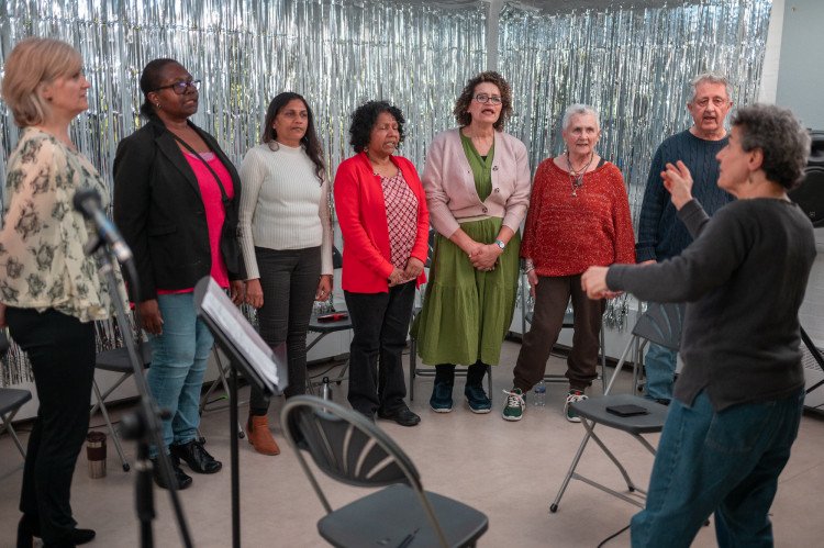 Seasonal Singing Open Session in Whitton