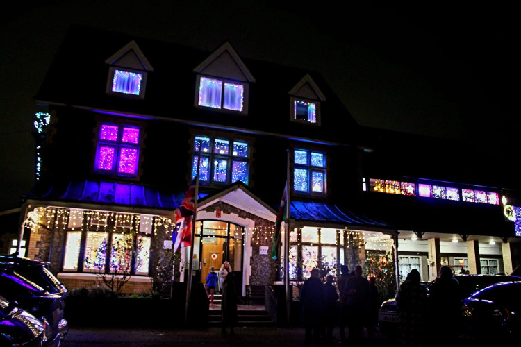 Penarth Conservative Club does Christmas lights in style