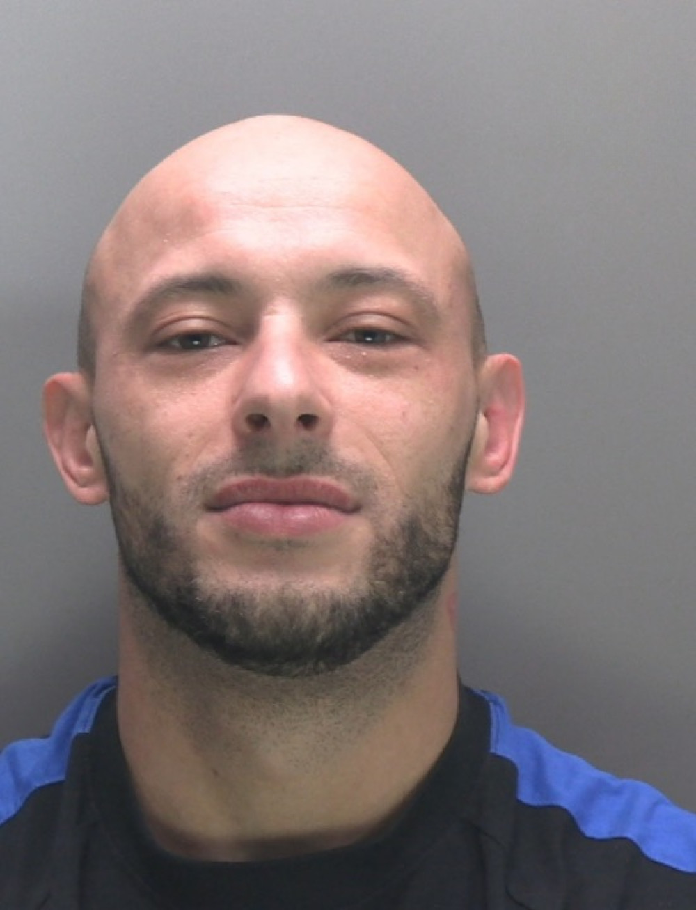 Sebastian Elgie, 31, is wanted in to a serious assault (Photo: Cheshire Police).