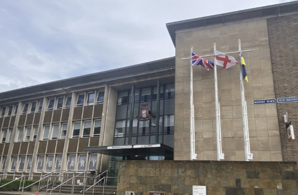  Warwickshire County Council announces temporary removal of flags to allow Christmas decorations (image by Nub News)