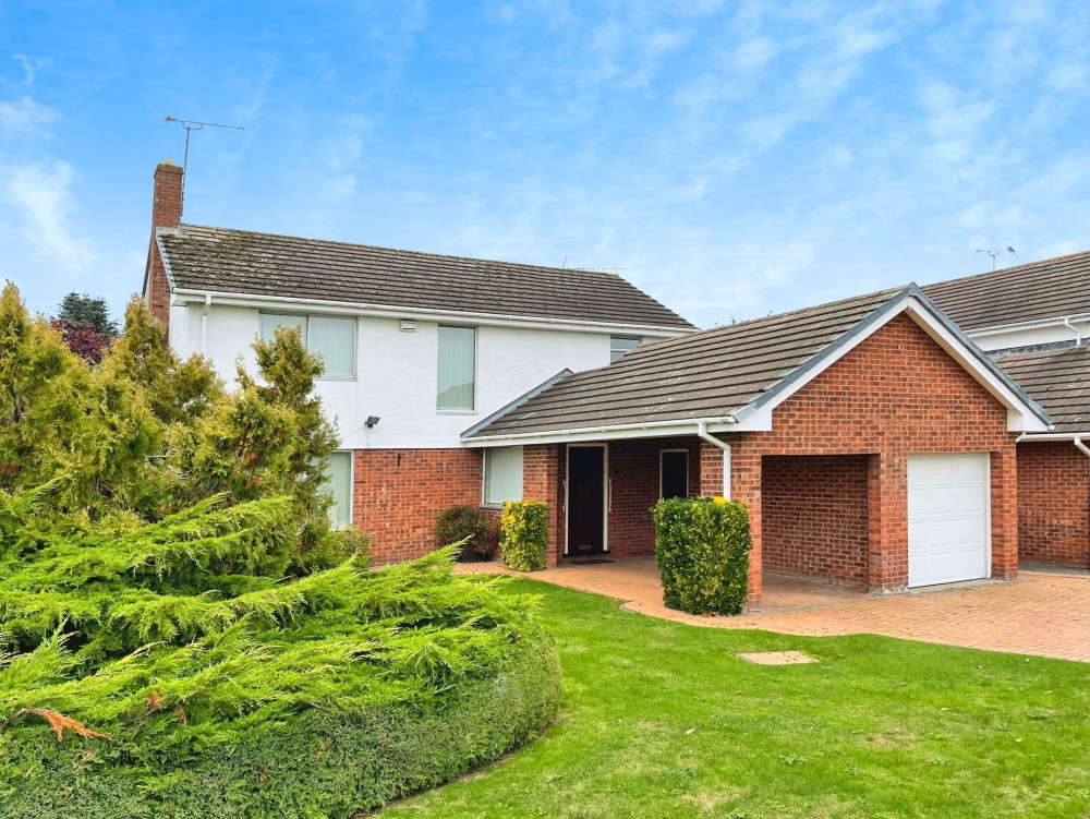 This early 1980s four-bedroom home occupies a generous corner plot (Thornley Groves)