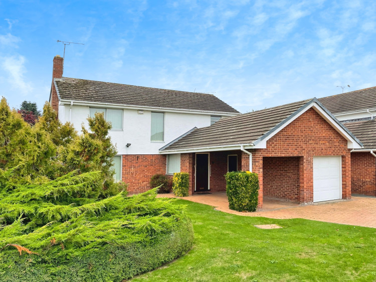 This early 1980s four-bedroom home occupies a generous corner plot (Thornley Groves)