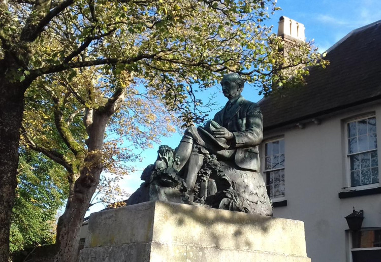 The Thomas Hardy statue in Dorchester