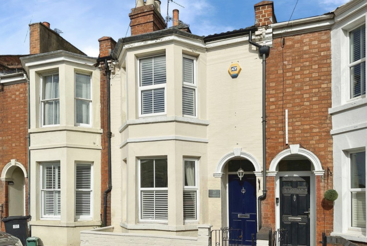 This week,we have looked at a two-bedroom house on Gordon Street in Leamington Spa currently available for £335,000