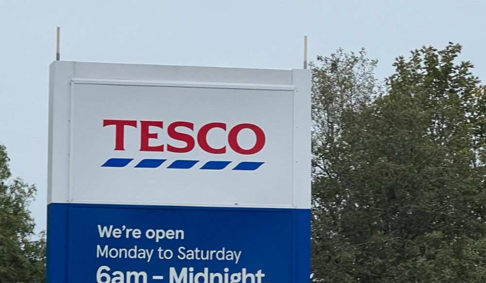 The petrol station was cordoned off by police (Credit: Nub News)