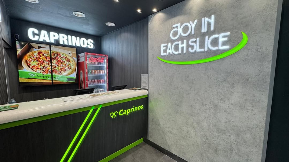 Residents raised concerns over noise, safety and late-night disturbance as Caprinos Pizza sought to extend its opening hours in East Sheen (credit: East Sheen Village).