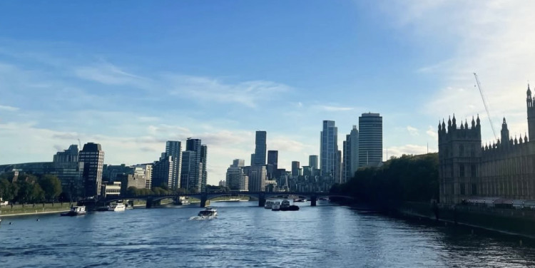 London's property market challenges investors seeking to maximise returns (image via Nadia Sayed)