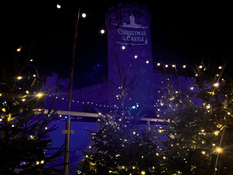 Warwick Castle's Christmas features a light trail, festive food, ice rink, and Stories with Santa until 4 January 2026 (image via Nub News)