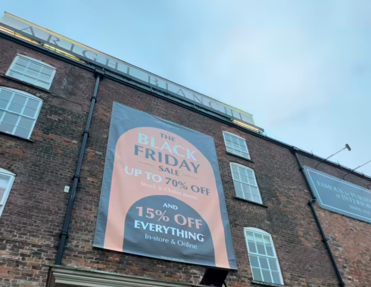 Black Friday has arrived (Credit: Arighi Bianchi)