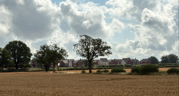 The houses would be built off Banbury Road, if approved (image via Framptons)