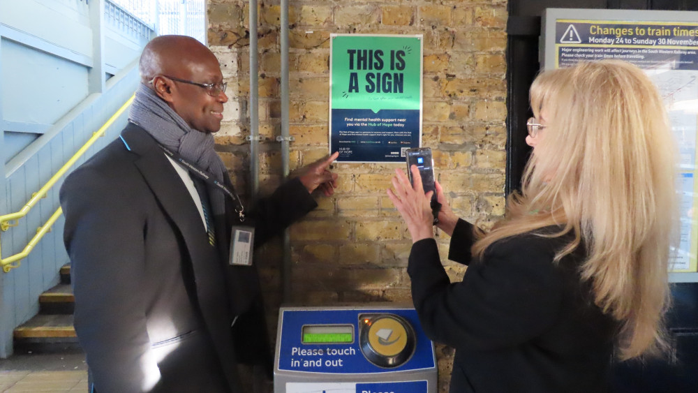 New QR-code signage at Mortlake station directs passengers to Hub of Hope, the UK’s largest mental health support directory, following a partnership between SWR, Network Rail and charity Chasing the Stigma (credit: South Western Railway).