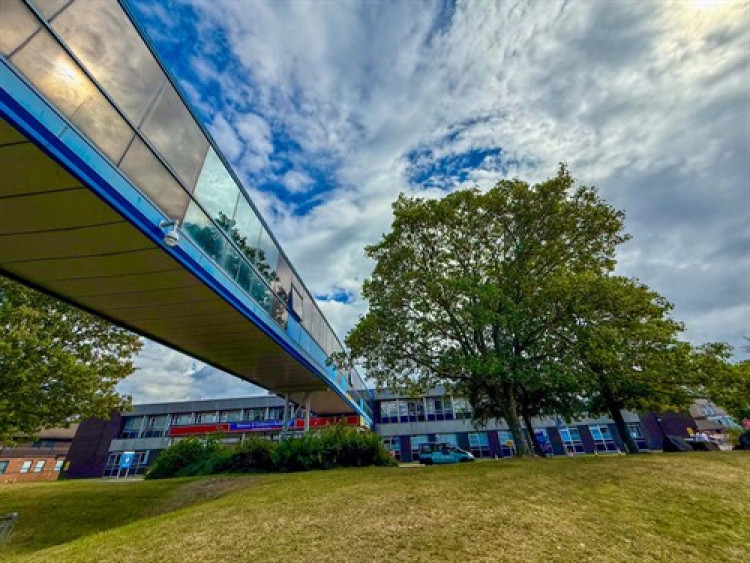 The application also includes removing the elevated blue link bridge – a familiar architectural feature for many in Chester (Image via: Countess of Chester)