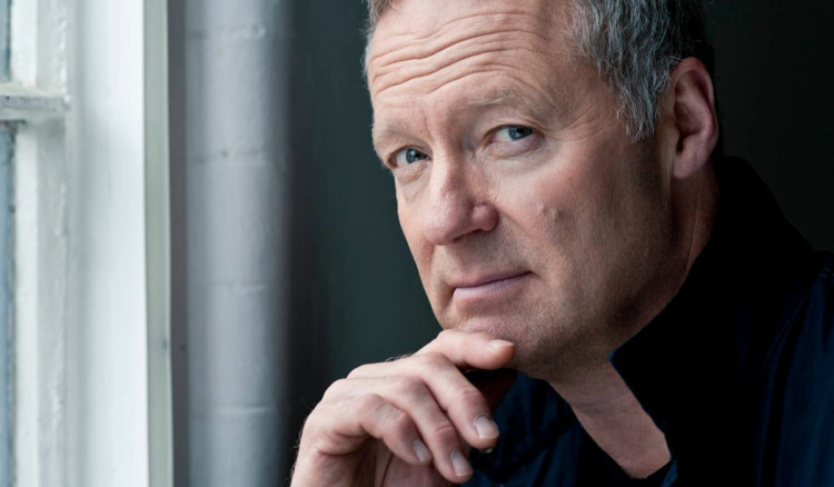 Rory Bremner is putting on a charity show for Macclesfield Ukrainian Aid (Credit: PBJ Management)