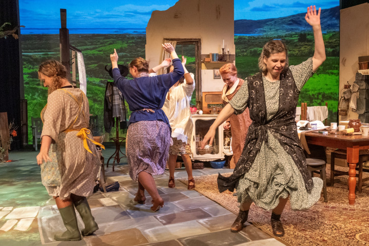 Tina Shinkwin as Rose, Rosie Pankhurst as Agnes, Leonie Slater as Chris, Lorna Middleton as Kate and Ruth Herd as Maggie (image via Richard Smith Photography) 