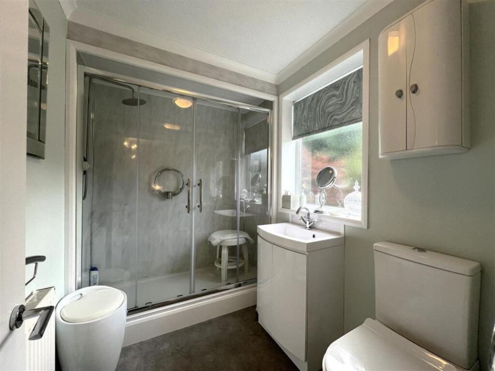 En suite (Credit: Stephenson Browne)