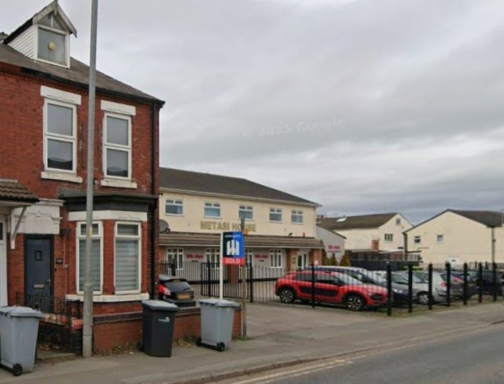 Cheshire East has given the go-ahead for two Crewe flats to be converted into a six-bed house in multiple occupation (HMO) on West Street (Photo: Google).
