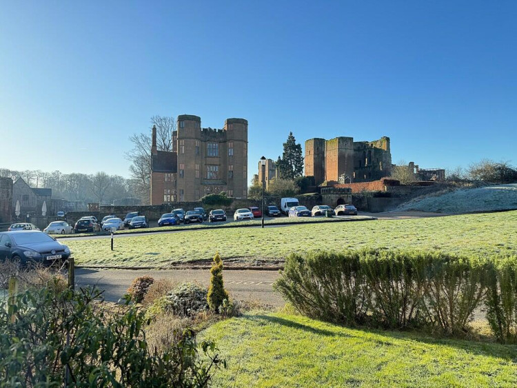 A new crossing to Kenilworth Castle is being planned (image by Julie Philpot)