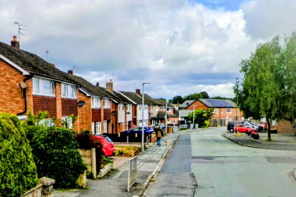 At 8.50am on Tuesday 9 December, Cheshire Police received reports of a robbery in an alleyway off Coleridge Way (Photo: Google).
