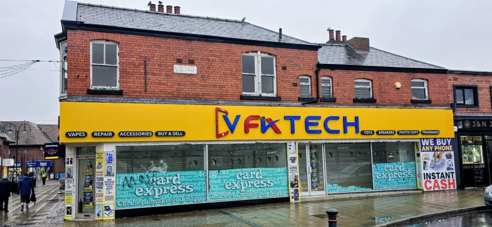 CV Fix Tech will soon be opening on the corner of Queensway and Victoria Street (Photo: Ryan Parker).