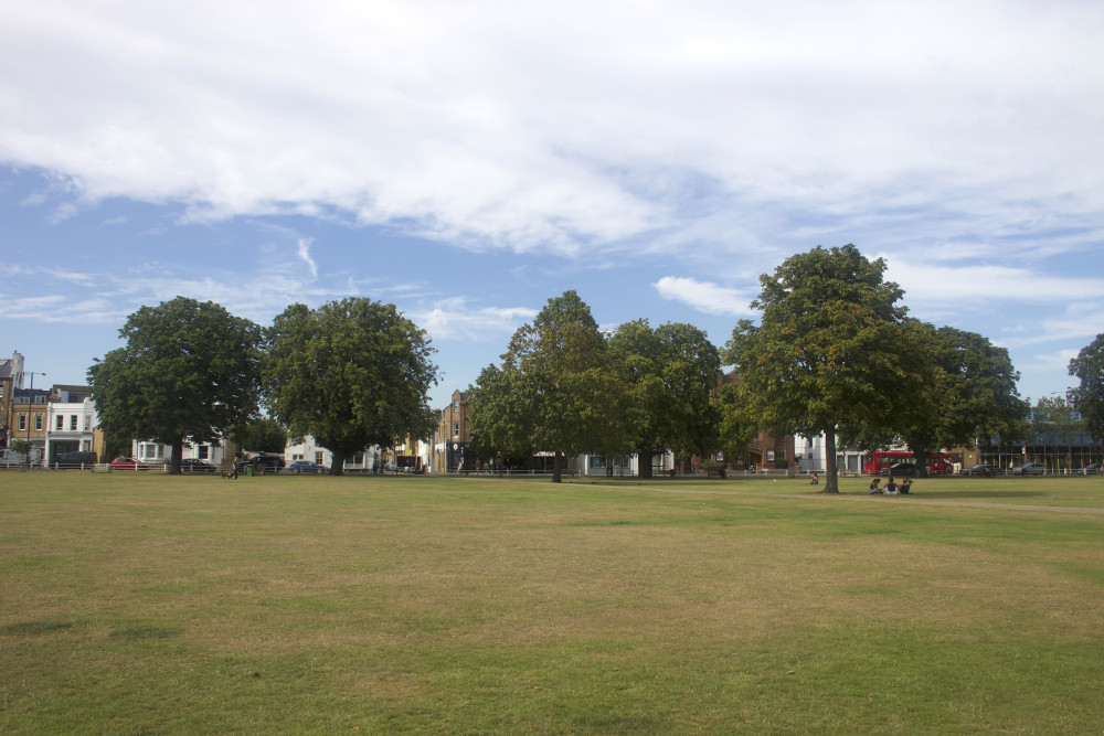 Richmond Council announced that Twickenham Green will benefit from new motion- and daylight-sensor LED lights (credit: Nub News).