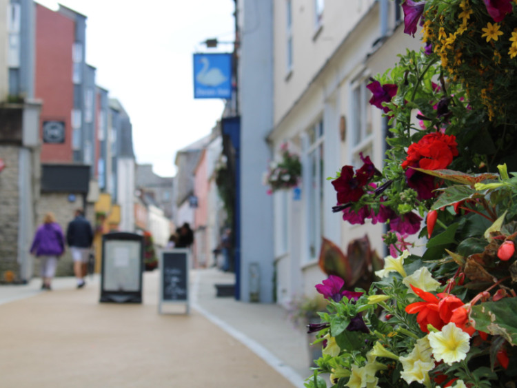 SWEDA in Shepton Mallet invites locals to turn memories into songs, poems, or stories for "A Song For Shepton" project.