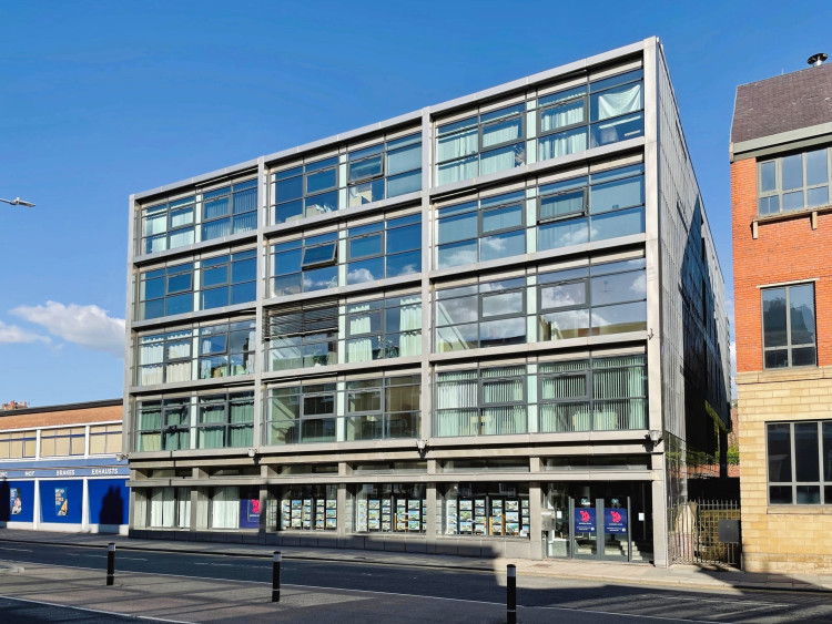 This week we are taking a peek inside this stylish first floor apartment located in Chester city centre (Thornley Groves)