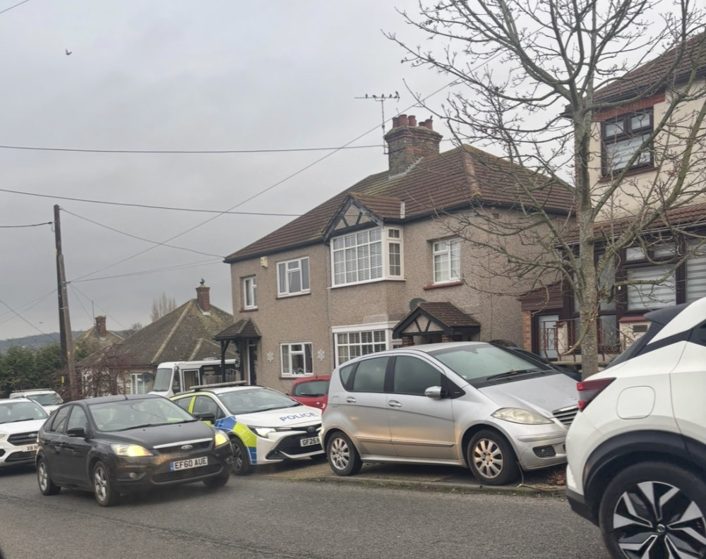 Police retained a presence overnight on Balmoral Road and remained there this morning. 