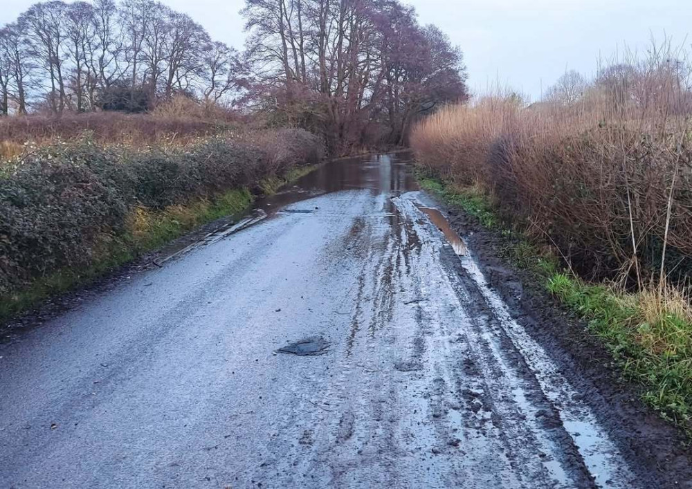 The Willaston flooding occurs on a bend of the 60mph Eastern Road (Photo: Supplied).