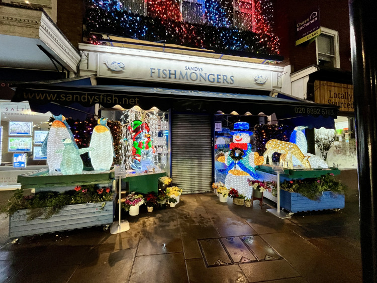 Sandys Fishmongers has confirmed it will remain closed over Christmas and until further notice (credit: Nub News).