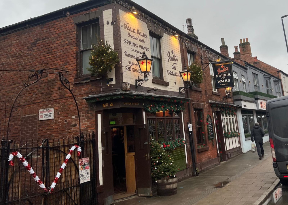 Find out which pubs in Congleton will be opening on Christmas Day (Credit: White Lion)