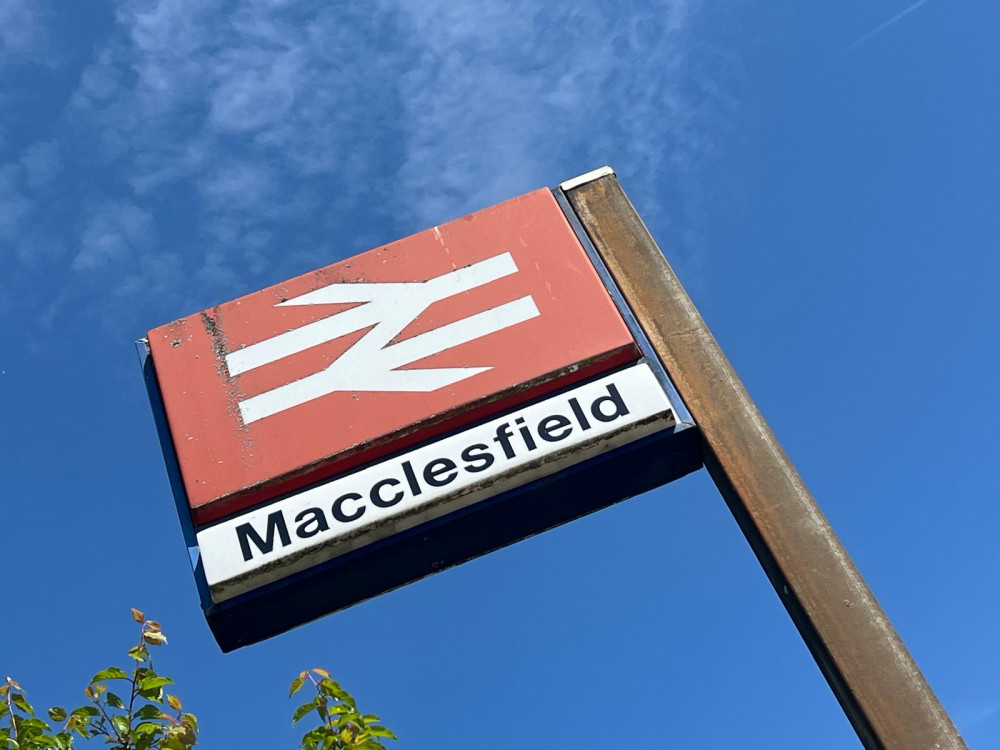 Police were called to Macclesfield station following reports of a man with a knife (Credit: Nub News)