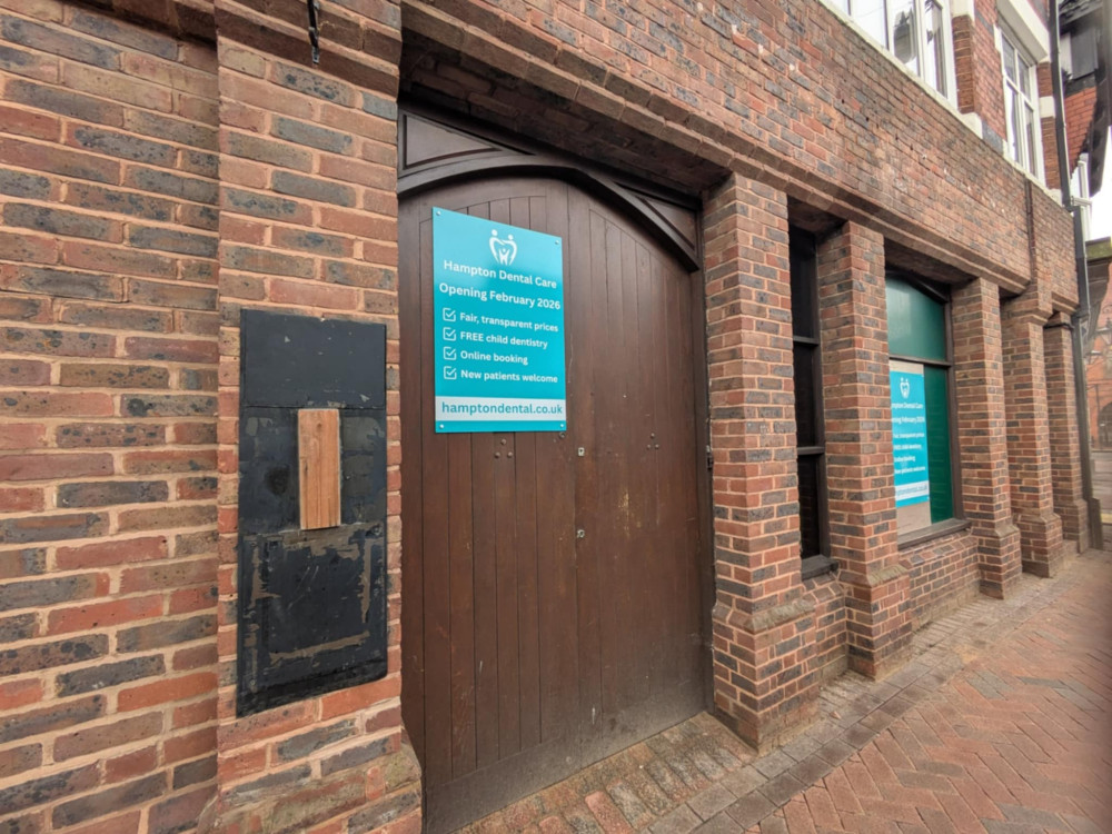 Hampton Dental Care, which has taken over M.P. Meredith Dental Surgery, is moving into part of the old Lloyds Bank in High Street, Sandbach. (Photo: Nub News) 