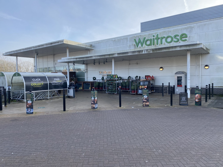 Here is when Kenilworth's supermarkets will open this Christmas (image by Nub News)