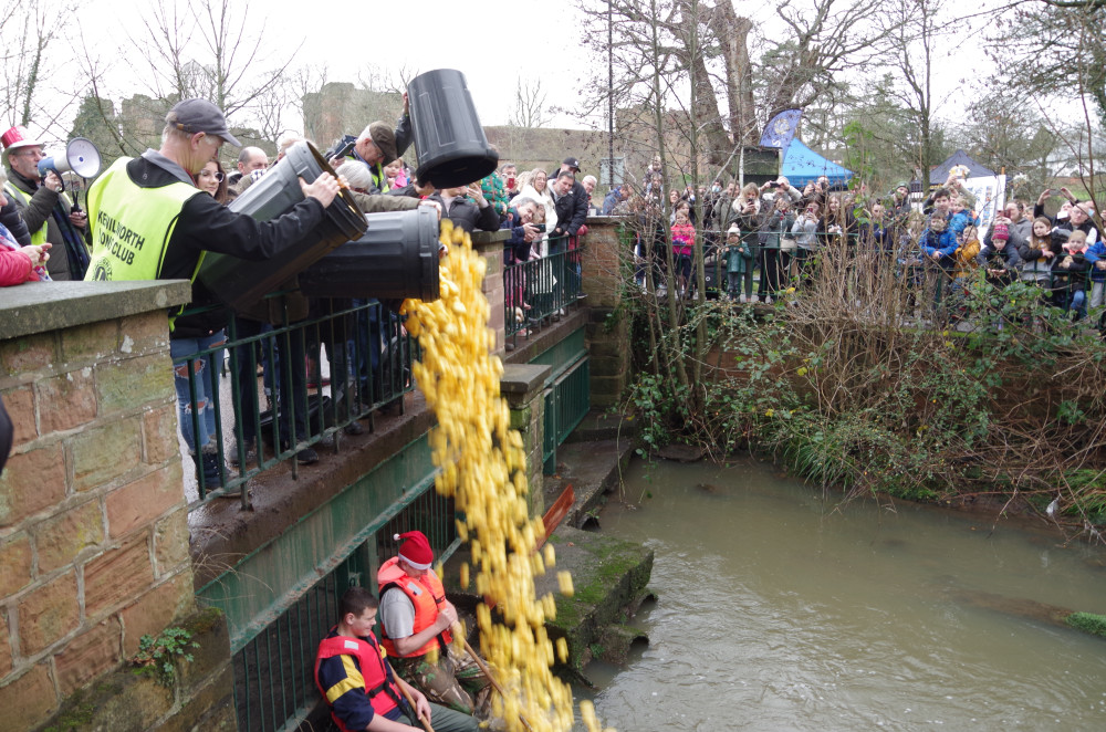 There's lots on in Kenilworth this Christmas! (image by Richard Smith)