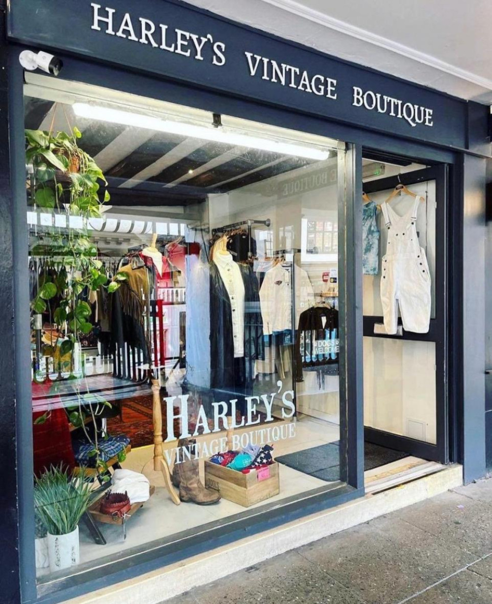 The unit was previously home to Harley’s Vintage Boutique (Image via: Harley's Vintage Boutique)