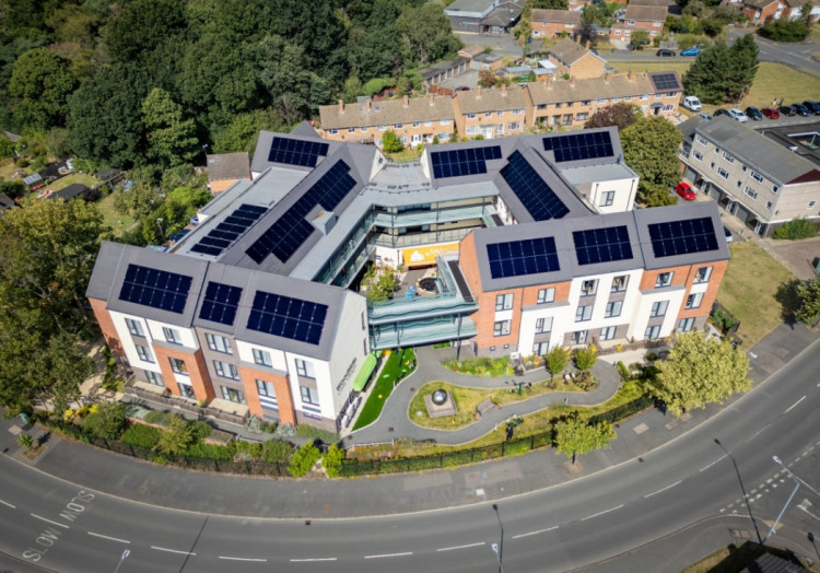 Sign up to our free weekly newsletter for Warwick! (image by WCS Care)