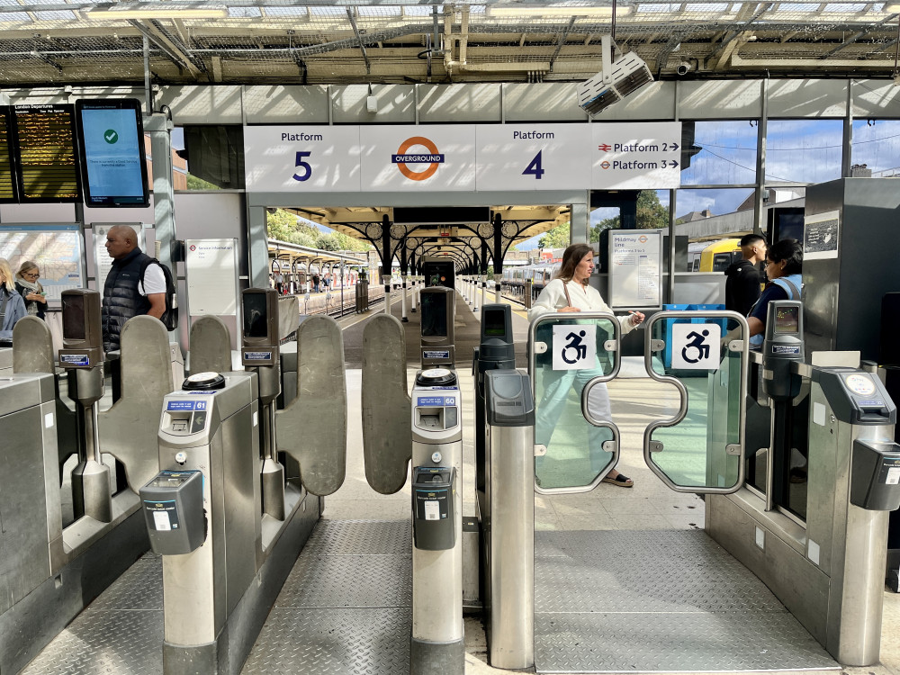 Passengers travelling on the Mildmay line are facing cancellations and short-notice changes, affecting services in Richmond (credit: Nub News).