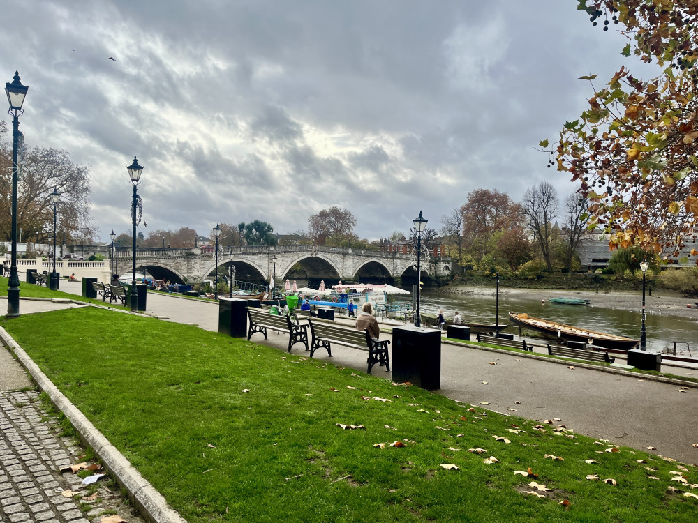 Enjoy a guided tour around Richmond, football sessions with Swans FC, and more this weekend (credit: Nub News).