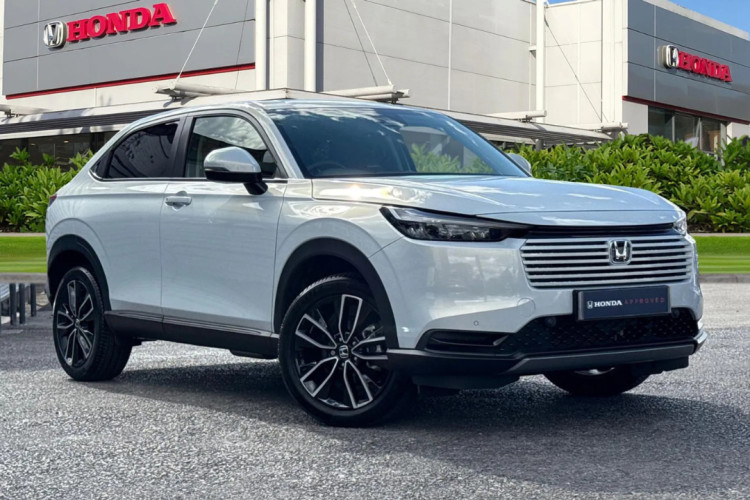 Smart hybrid efficiency with refined Honda design