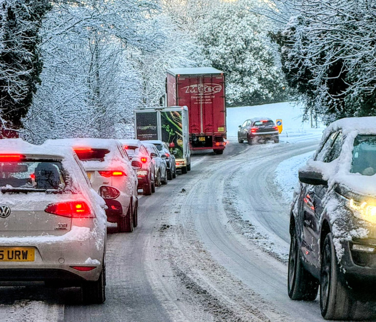 Motorists took to social media to complain roads across Cheshire East haven't been gritted in the snowy and icy conditions on Monday 5 January, with Cheshire East issuing a response (Photo: Nub News).