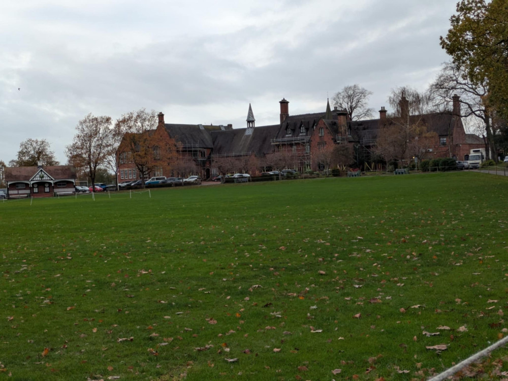 Sandbach School, due to reopen tomorrow (Tuesday) has announced it's remaining closed. Sandbach High School has also announced it's remaining shut tomorrow (Tuesday). (Photo: Nub News)