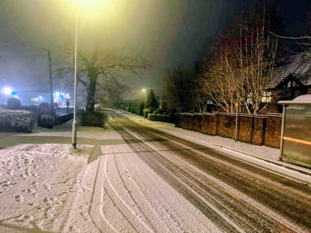 Another weather warning has been raised for Macclesfield, as the snowy and icy conditions continue (Photo: Laura Pope).