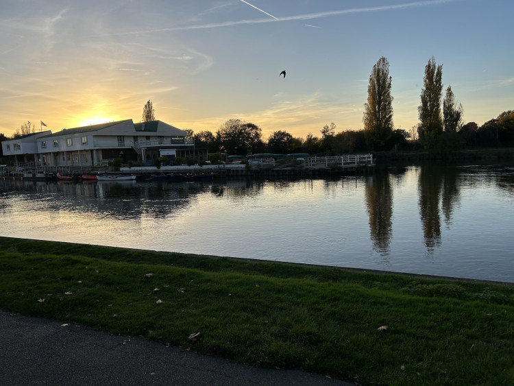 'Frozen lakes, rivers, and ponds may look safe, but they’re NOT. Ice can crack without warning, putting lives at serious risk,' says LFB Kingston (Credit: Tilly O'Brien)