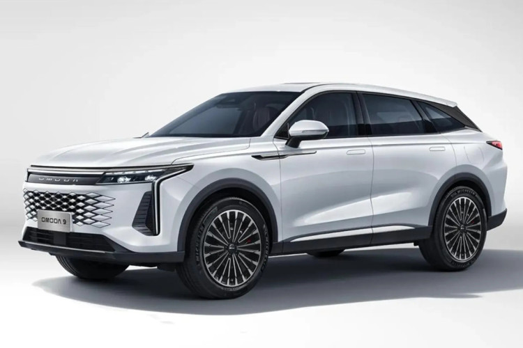 Our Motors Partner at Swansway OMODA Stockport are delighted to bring you this new OMODA 9 car as their Car of the Week (Image - Swansway Garages)