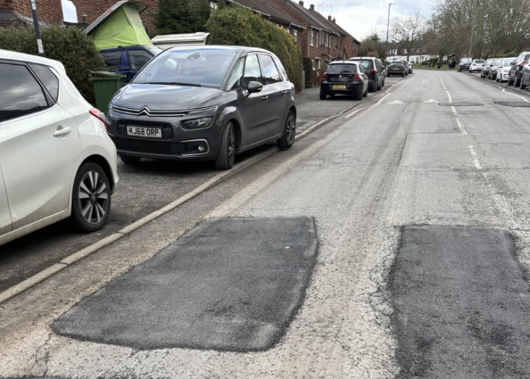 Buckley Road in Lillington, Leamington, will close from 19 January  (image via Cllr Sarah Boad/Facebook) 